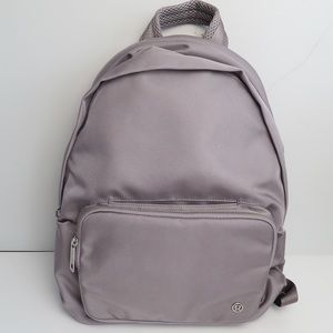 NWT LULULEMON Everywhere Grey Laptop Backpack 17L